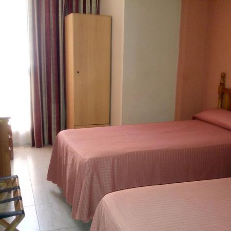 Hotel Trapemar Burjassot Esterno foto
