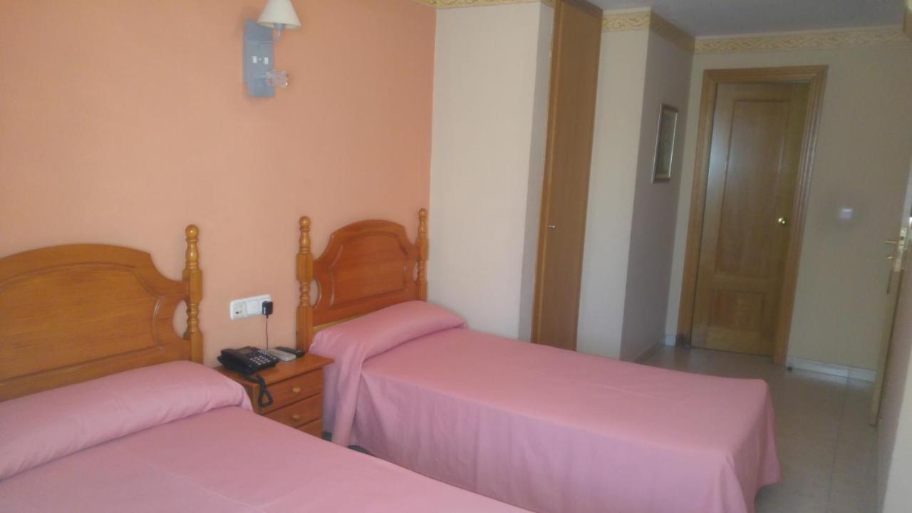 Hotel Trapemar Burjassot Esterno foto